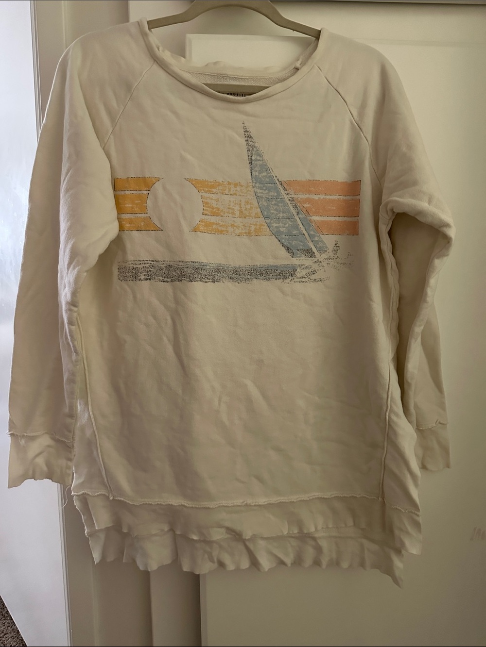 Sol Angeles by Anthropologie Sailboat ⛵️ off white split hem sweatshirt - Medium